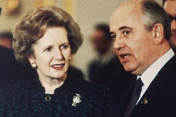 Ο Γκορμπατσόφ με τη Μάργκαρετ Θάτσερ το 1987