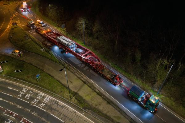 Metlen, μεταφορά στη Βρετανία