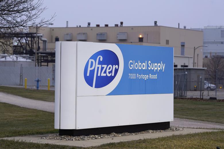 Ξεκινά η διανομή του εμβολίου της Pfizer στις ΗΠΑ