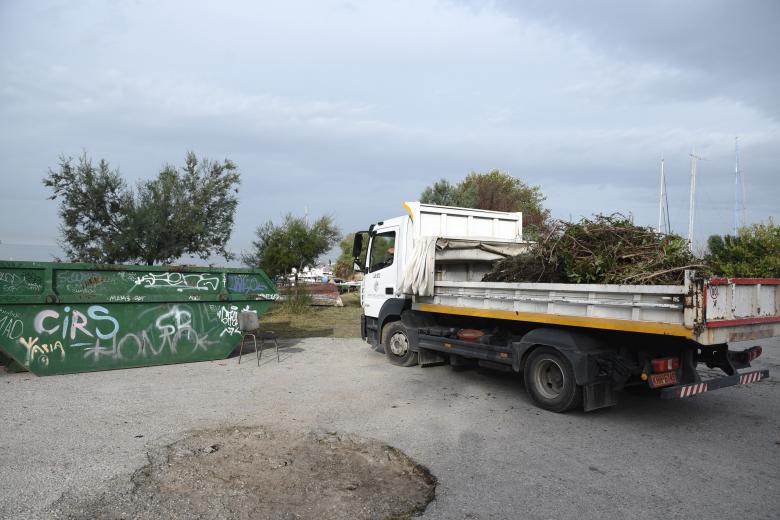 Υπόγειοι κάδοι απορριμμάτων στην Καλαμαριά Θεσσαλονίκης με χρηματοδότηση από το Πράσινο Ταμείο σε επιλεγμένα κοινόχρηστα σημεία του δήμου / Πηγή: Intime