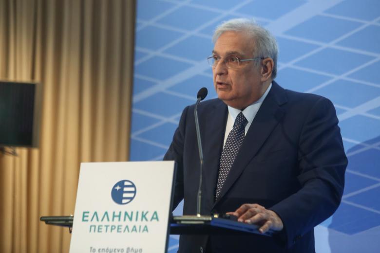 Ο πρόεδρος του δ.σ. της Ελληνικά Πετρέλαια ΑΕ, Γιάννης Παπαθανασίου