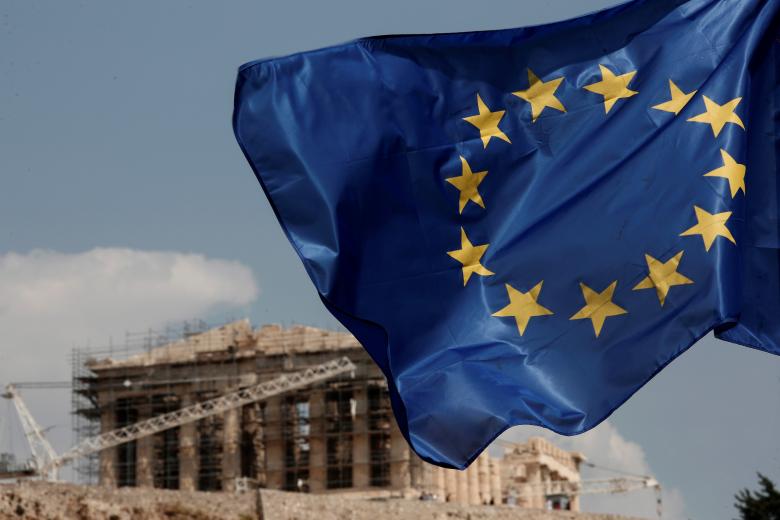 Σημαία της ΕΕ με θέα την Ακρόπολη / Πηγή: AP