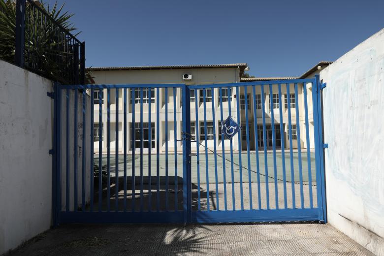Ανοίγουν τα σχολεία