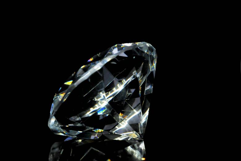 Ρωσία: Πωλείται διαμάντι 242 καρατιών αξίας 2 κατ. δολαρίων