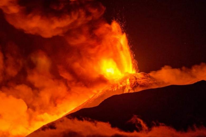 Αίτνα: Εφτασε το ηφαιστειακό νέφος στην Αθήνα μέσα σε έξι ώρες (vid)