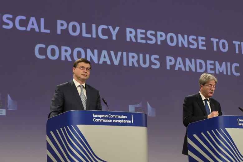 Dombrovskis και Gentiloni