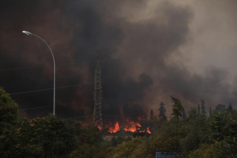 Πυρκαγιά στην Βαρυμπόμπη / Πηγή: Eurokinissi