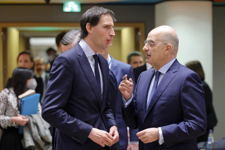Ο Νίκος Δένδιας με τον Ολλανδό ομόλογό του, Wopke Hoekstra