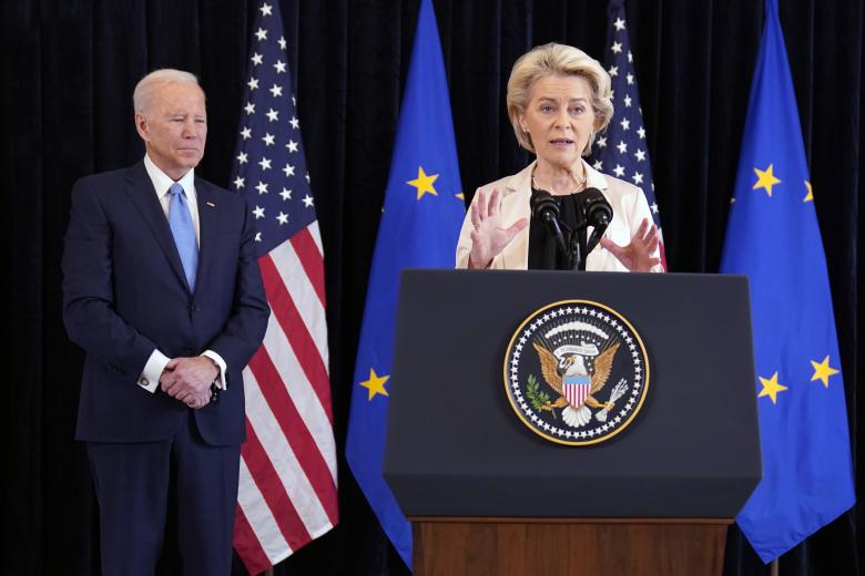 von dre Laien  - Biden