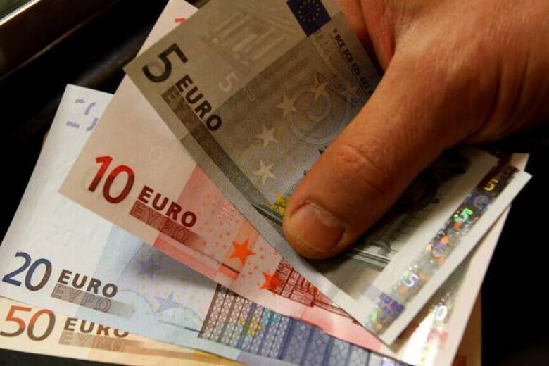 Σε έως 240 δόσεις τα χρέη στην εφορία - Οι όροι για «κούρεμα» 3 Σε έως 240 δόσεις τα χρέη στην εφορία - Οι όροι για «κούρεμα» 1