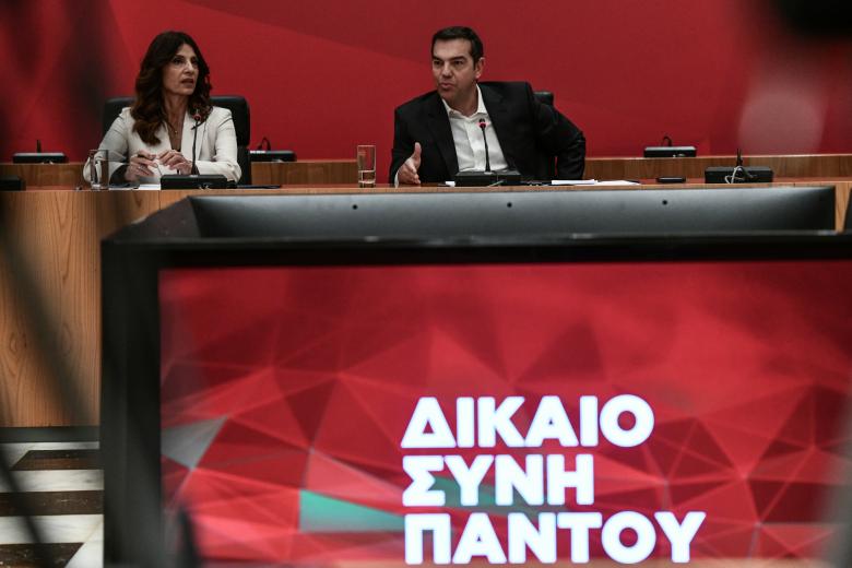 Εκλογές: Κορυφώνεται το τανγκό της πόλωσης ΣΥΡΙΖΑ, ΝΔ - Οι αναγνώσεις της κίνησης Τσίπρα Tsipras