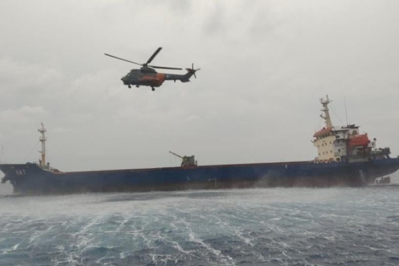 Σύγκρουση δεξαμενόπλοιου με φορτηγό πλοίο νότια της Καρύστου | Ημερησία