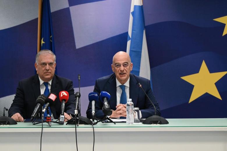 Τ. Θεοδωρικάκος και Ν. Δένδιας
