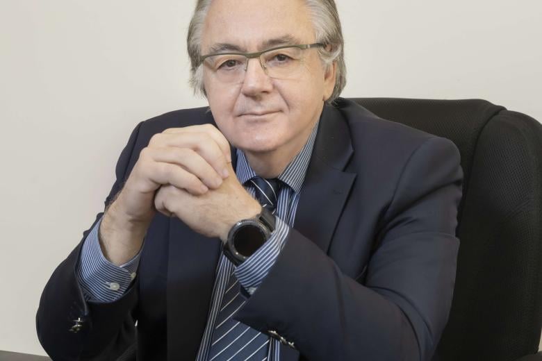 Απόστολος Καμαρινάκης