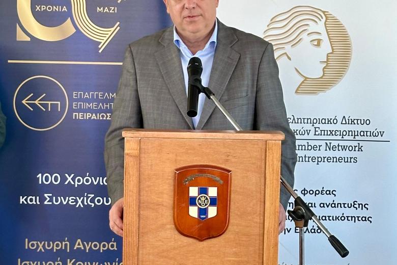 Τάκης Θεοδωρικάκος