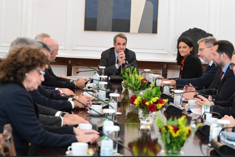 Μητσοτάκης, κοινωνικοί εταίροι