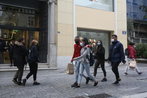 Μετά από πέντε εβδομάδες lockdown η τελική απόφαση για το άνοιγμα ορισμένων καταστημάτων θα ανακοινωθεί τις επόμενες ημέρες