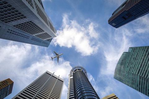 Εμπορικά ακίνητα: Ρεκόρ επενδύσεων 2,9 δισ. το 2025 με άνοδο 47% σε συναλλαγές