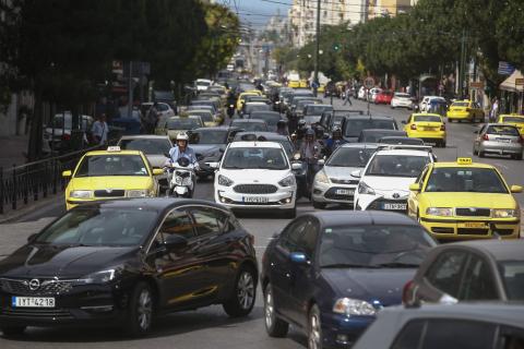 Τέλη Κυκλοφορίας: Τελευταία ευκαιρία για χιλιάδες οδηγούς να αποφύγουν τα πρόστιμα του 2020