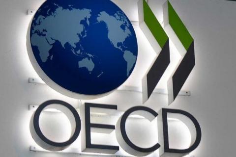 ΟΟΣΑ: Προβλέπει επιβράδυνση της παγκόσμιας ανάπτυξης - Δεν έχει φανεί ακόμη πλήρως ο αντίκτυπος των δασμών