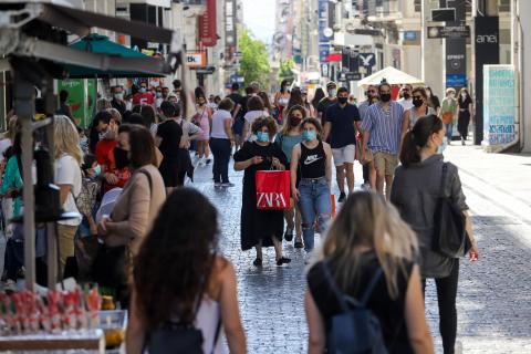Εορταστικό ωράριο: Πότε ξεκινά - Ποιες Κυριακές είναι ανοιχτά τα μαγαζιά