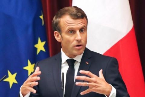 Γαλλία: Η υποβάθμιση από την S&P, νέος πονοκέφαλος για Μακρόν πριν από τις ευρωεκλογές