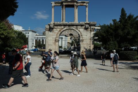 Tουρισμός: Εκρηκτική αύξηση 34% στα έσοδα τον Μάρτιο - Μεγάλη άνοδος και στο τρίμηνο