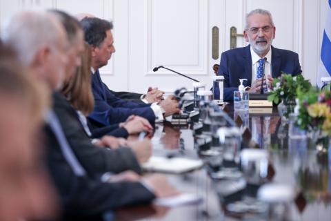 Σαρμάς, υπουργικό συμβούλιο