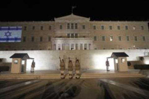 Μνημείο Αγνώστου Στρατιώτη: Νέα πολιτική θύελλα στη Βουλή για την κυβερνητική τροπολογία