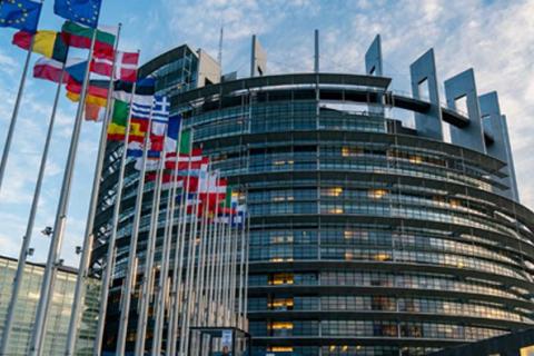 Κομισιόν: Πράσινοι φόροι και εισφορές από κολοσσούς για τον επόμενο κοινοτικό προϋπολογισμό 2 τρις. ευρώ