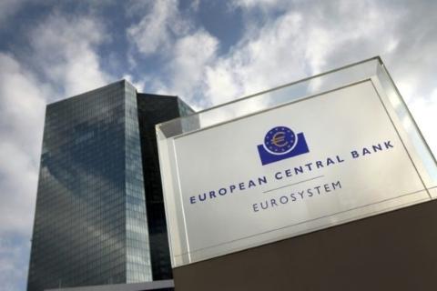 ΕΚΤ: Τι δείχνουν τα πρακτικά του Ιουλίου για τα επιτόκια - Περιστέρια και γεράκια πάνω από τη Φρανκφούρτη