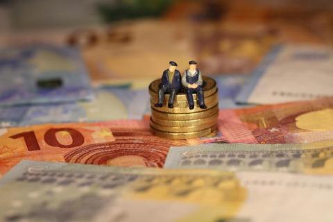 ΕΦΚΑ: Με ένα κλικ ένσημα, εκκαθαριστικά και πιστοποιητικά στο «Dashboard του Πολίτη»