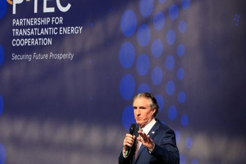 Ντ. Μπέργκαμ (Υπ. Εσωτερικών ΗΠΑ): Οι τιμές του αμερικανικού LNG θα μειώνονται όσο αυξάνονται οι υποδομές