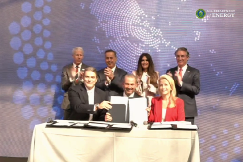 Aktor -ΔΕΠΑ: Mega Deal με 20ετες συμβόλαιο με Venture Global για αμερικανικό LNG σε Ουκρανία και Ρουμανία