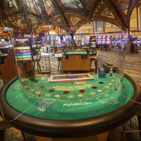 Αλλάζει η φορολόγηση στα τυχερά παιχνίδια