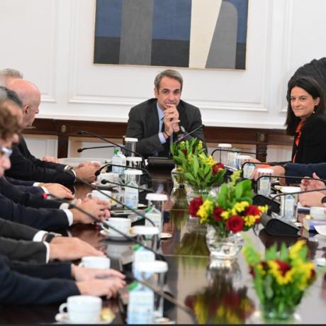 Μητσοτάκης, κοινωνικοί εταίροι