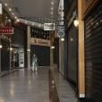 Κλειστά τα εμπορικά καταστήματα στην Αθήνα λόγω κορονοϊού / Πηγή: Intime