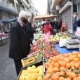 Στην οικονομική ενίσχυση των παραγωγών και πωλητών λαϊκών αγορών προχωρά το υπουργείο Αγροτικής Ανάπτυξης