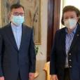 Η υπουργός Πολιτισμού και Αθλητισμού, Λίνα Μενδώνη και ο πρέσβης της Ισλαμικής Δημοκρατίας του Ιράν, Ahmad Naderi / Πηγή: ΑΠΕ-ΜΠΕ